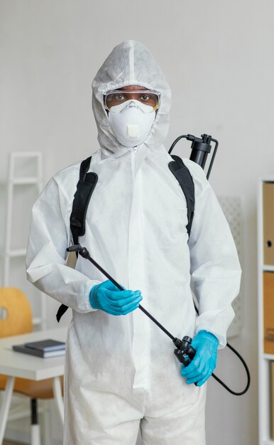How Long to Wait Before Vacuuming After Chemical Pest Treatment