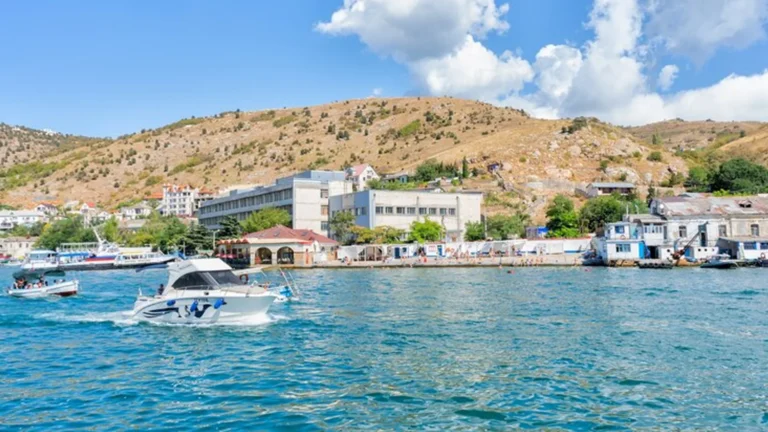 bustin island ferry