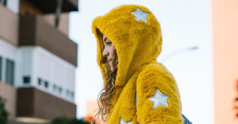 The Rise of the Sp5der Hoodie Trend in the USA