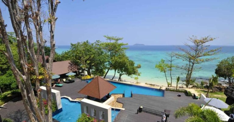Krabi and Phi Phi Islands