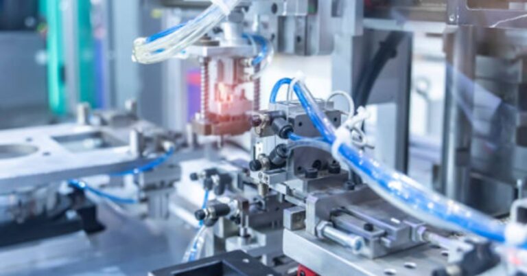 Pneumatic Cylinders vs. Hydraulic Cylinders