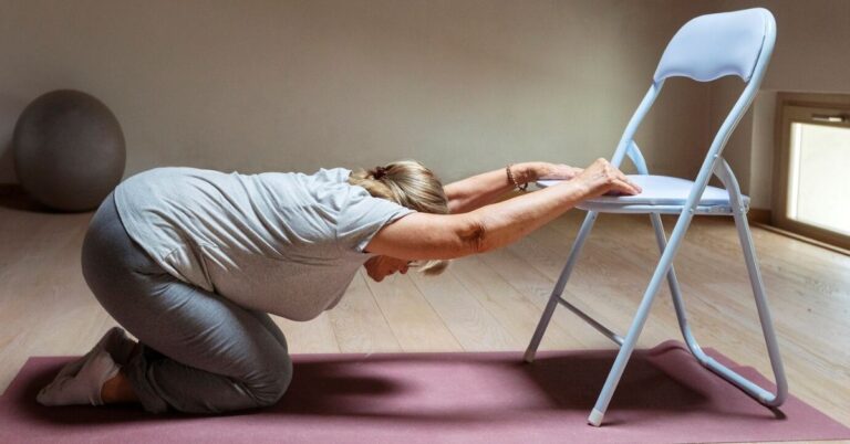 How Poor Posture Can Affect Your Pelvic Floor Health