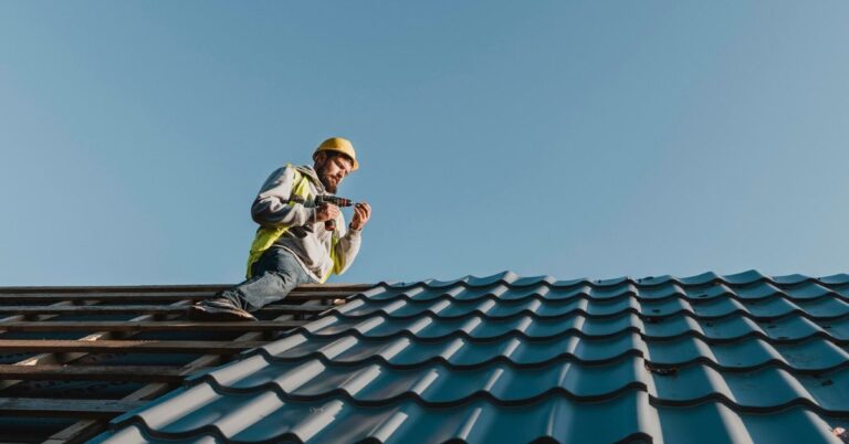 The Long-Term Benefits of Emergency Roof Maintenance