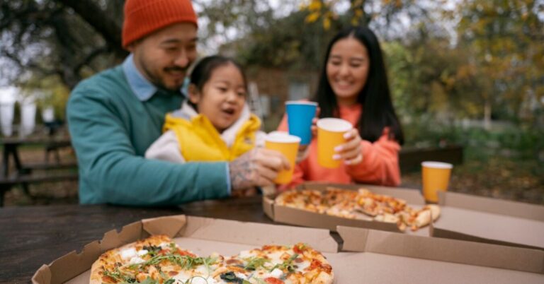 Why Pizzerias Are the Ultimate Family Dining Destination